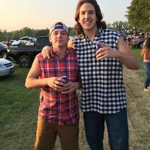 Meet your Posher, Tyler